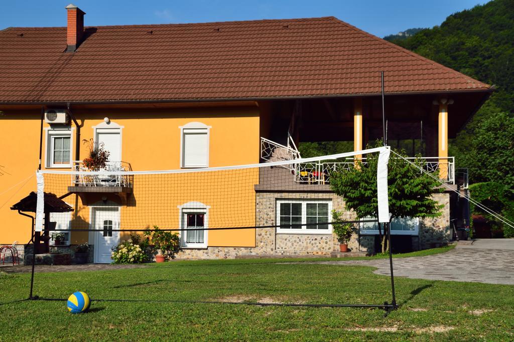 Apartment Sotocje Dolenja Trebusa Εξωτερικό φωτογραφία